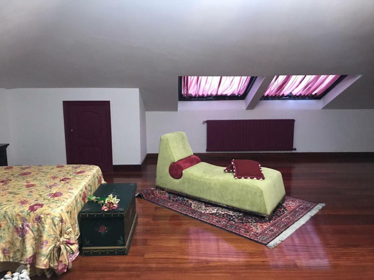 Villa Las Camelias Villanueva De Arosa Buitenkant foto