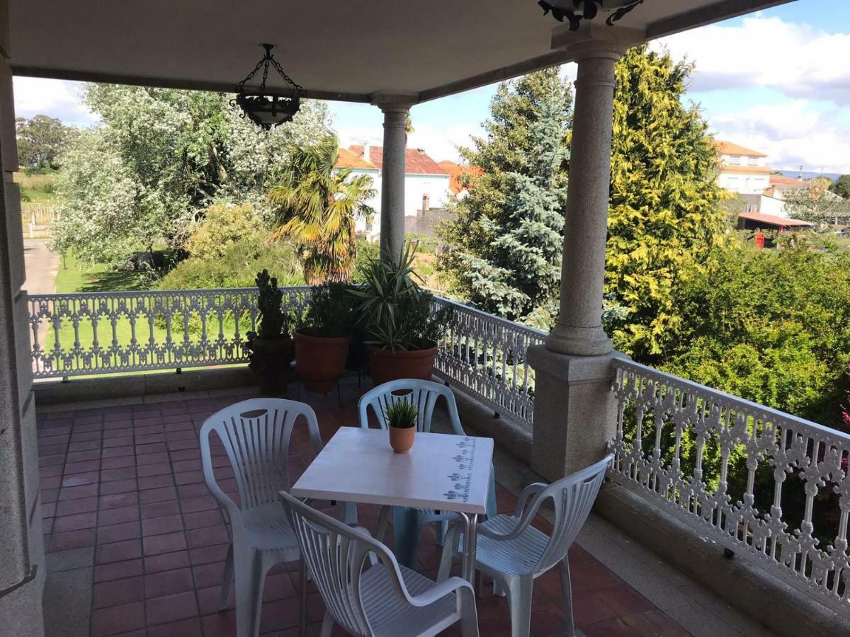Villa Las Camelias Villanueva De Arosa Buitenkant foto